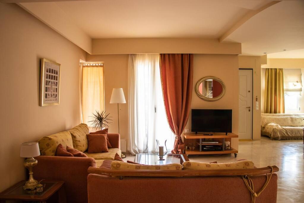 Villa Danais Luxury House *